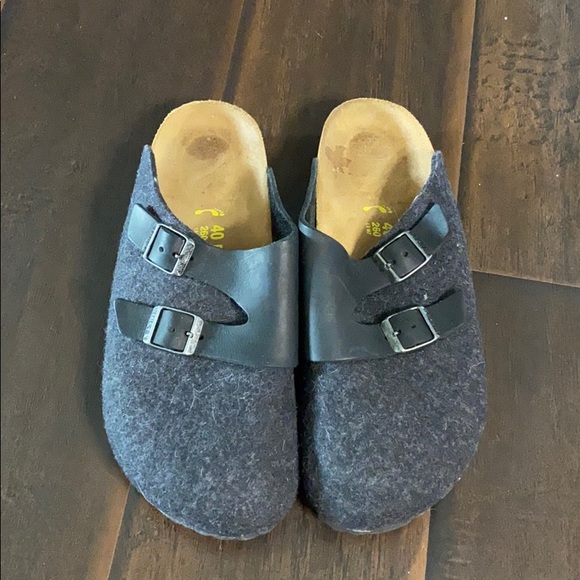 Birkenstock Shoes - Birkenstock Wool Felt 2 Buckle Mules sz 40 Narrow